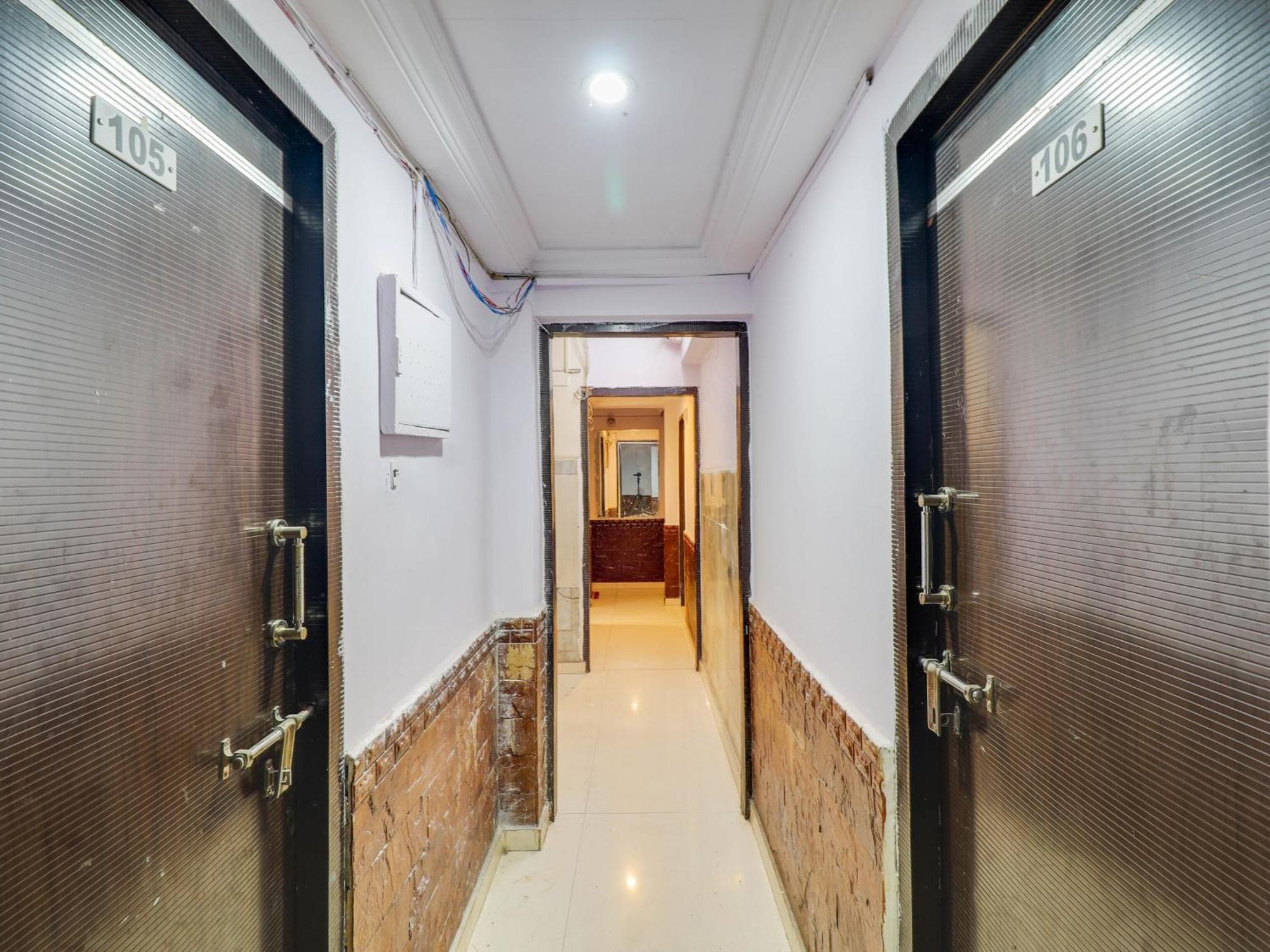 Hotel Collection O Sher E Punjab Andheri Bombaj
